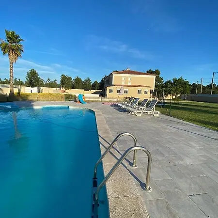 Charming 4-Bed Villa in Quinta do Anjo Palmela Casa vacanze Quinta do Anjo