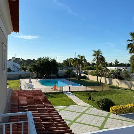 Casa vacanze Charming 4-Bed Villa in Quinta do Anjo Palmela